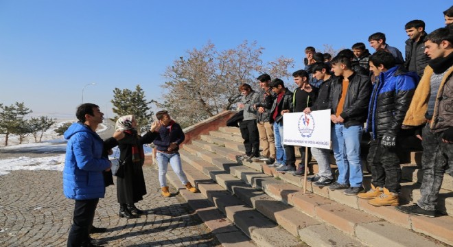 Nene Hatun'u yürekleriyle işittiler