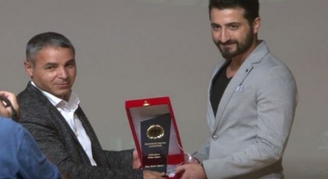 Ödülünü Dadaş Tatlısu'dan aldı