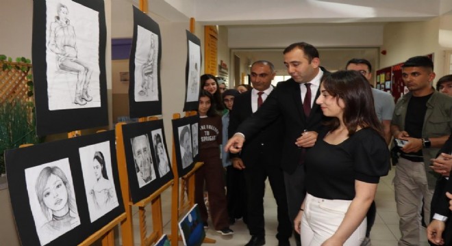 Oltu Anadolu Lisesi'nde sanat haftası etkinliği