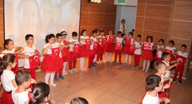 Oltu'da İlköğretim Haftası kutlaması