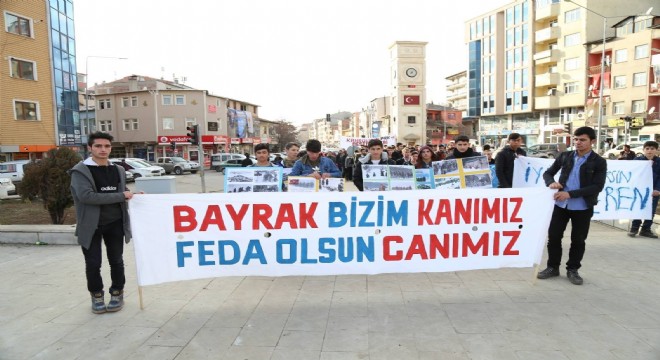 Oltu'da şühedaya vefa yürüyüşü