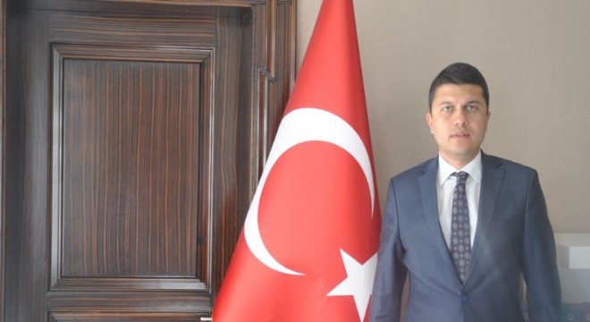 Öztürk,  Çukurca Kaymakamlığı'na getirildi