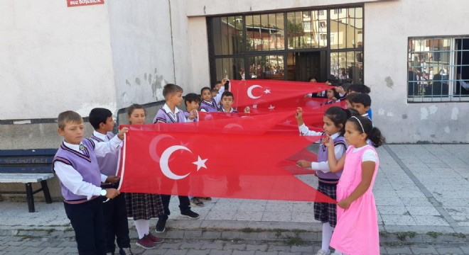 Pasinler'de İlköğretim haftası coşkusu