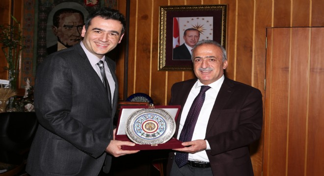 Metin'e övgü yağıyor