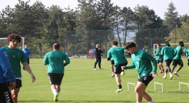 Sakaryaspor İrfan Buz ile ilk idmanına çıktı
