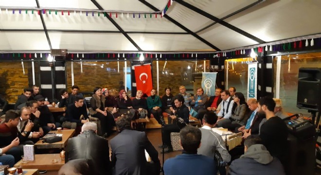 ‘Sarı Salkım Şiir Akşamları' başladı