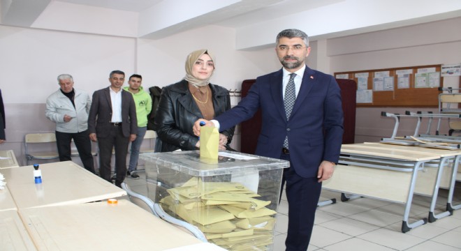 ‘Seçimler ülkemiz için hayırlara vesile olsun'