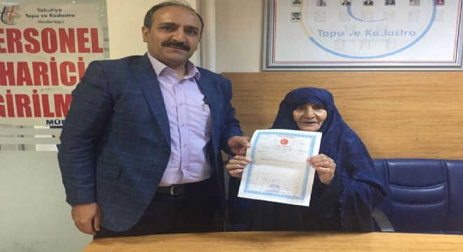 Sekmen 33 yıllık tapu sorununu çözdü