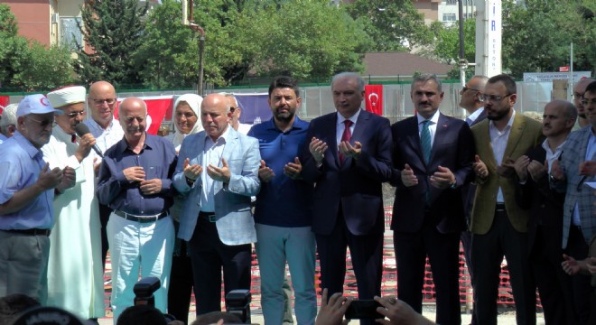 Sekmen Kartallıların manevi coşkusunu paylaştı