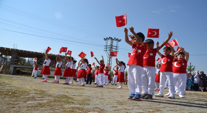 Şenkaya'da İlköğretim Haftası etkinliği