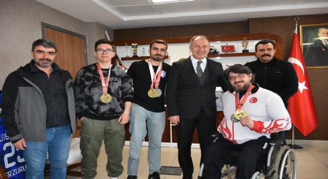 Seven şampiyonlar yetiştiriyor