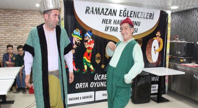 Seyri Alem Sahnesi'nden Ramazan eğlencesi