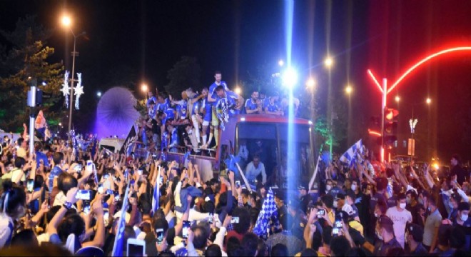 “Şükürler olsun yeniden Süper Lig'deyiz”