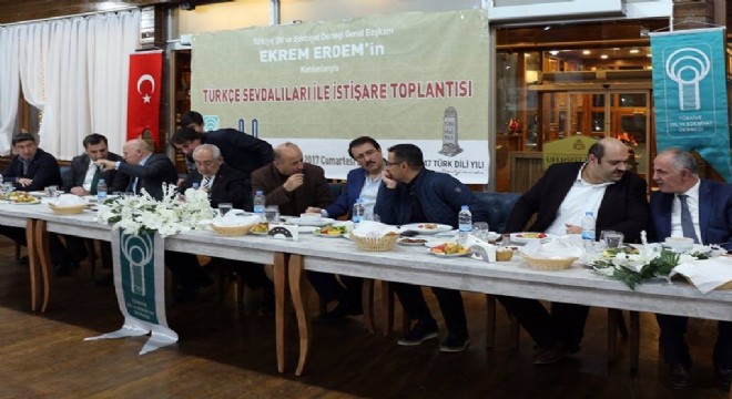 TDED'ten “Türkçe Sevdalıları ile İstişare