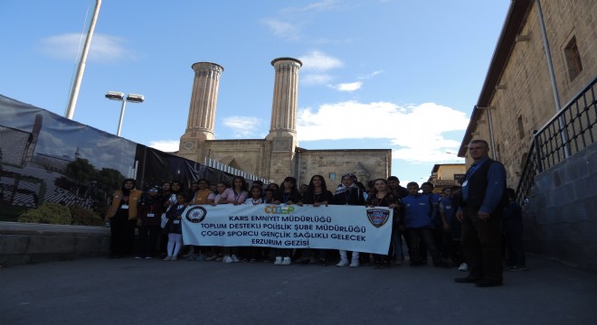 TDP'den Karslı öğrencilere Erzurum gezisi
