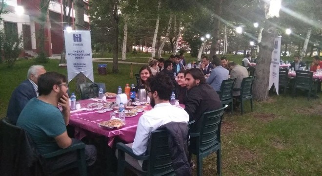 TMMOB üyeleri iftarda buluştu