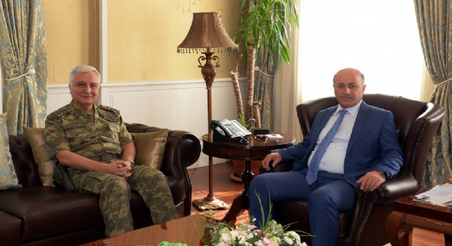 Tarçın Paşa'dan Valiliğe ziyaret