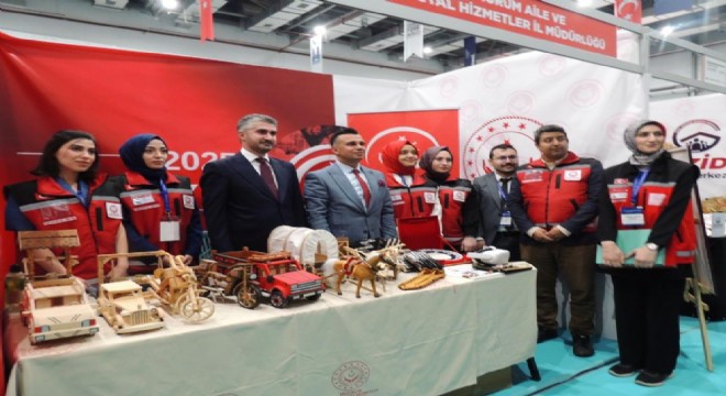 Tarıkdaroğlu'ndan Aile Yılı mesajı