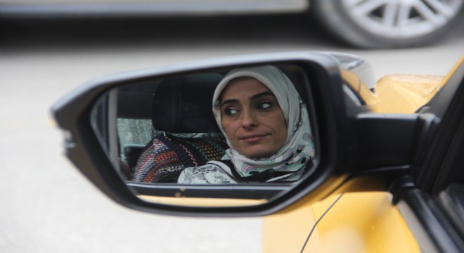 Taşkesenlioğlu seçim çalışmasını 'Vakit Taksi'de yaptı