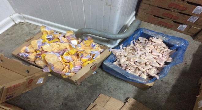 Tavuk satışı yapan işletmeler denetlendi