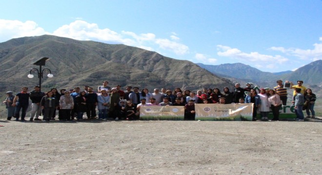 Uzundere'de ‘Anadolu Bitkileri Yürüyüşü'