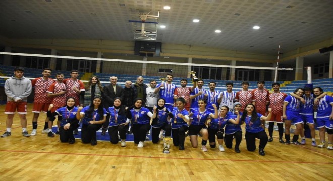 YURTLİG'de filenin şampiyonları belli oldu