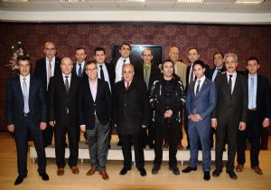 Bayrak Erzurum'a veda etti