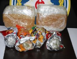 Cips paketinden esrar çıktı