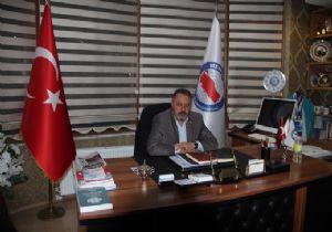 Duman: ‘Akif'i şükranla anıyoruz'