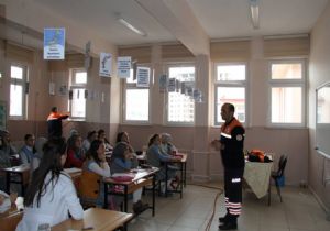 Deprem tatbikatı gerçeği aratmadı