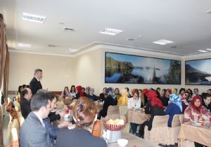 Adalet Büro Sen'den anlamlı kutlama