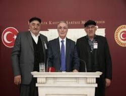 Öğüt'ten iskeletli toplantı