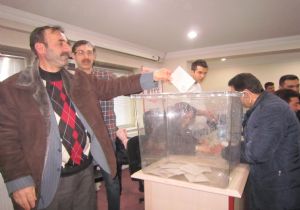 Ejder güvenoyu aldı