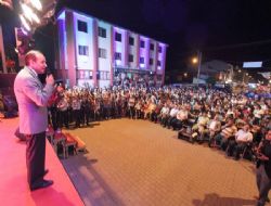 Küçükler Büyükşehir Yasası'nı anlattı