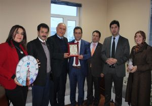 Kent Konseyi'nden Barlak'a değerler ödülü