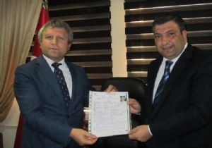 Kümbet aday adaylığını açıkladı