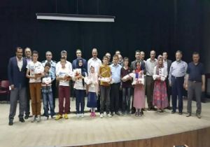 Kur'an Kursları bilgide yarıştı 
