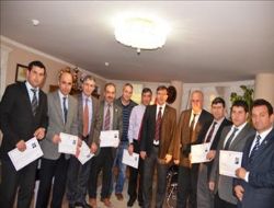 Öztürk'ten başarı belgesi