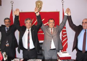 Kızıloğlu, Hınıs adayını tanıttı