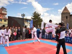 Milli coşkuyu yürekten paylaştılar