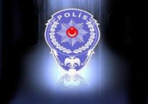 Aziziye'de bıçaklı kavga