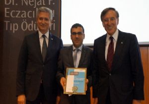 Halıcı'ya ‘Tıp Teşvik Ödülü'