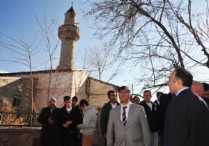 Altıparmak Efe Hz.lerini duayla andı