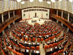 Siyasette ATAÜNİ damgası