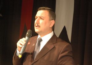 SP adaylarını tanıttı