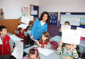 Oltu'da 7 bin öğrenci karne aldı