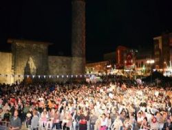 Etkinliklerden ilginç şikayet