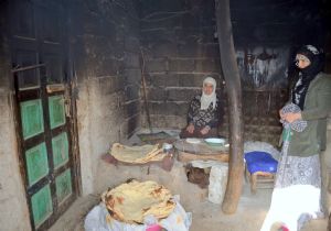 Doğu'da tandır geleneği devam ediyor