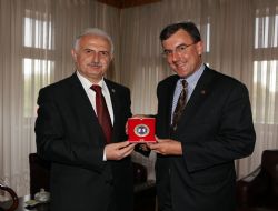 ATAÜNİ'den Avustralya açılımı