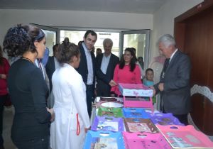 ‘Yıldızlar Kaymasın' sergisi ilgi gördü